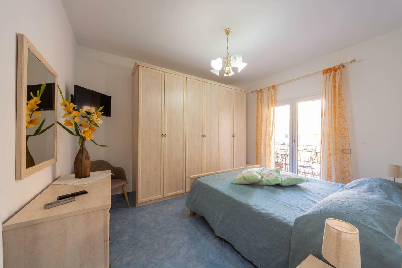 Beauty House Apartment Майори Екстериор снимка
